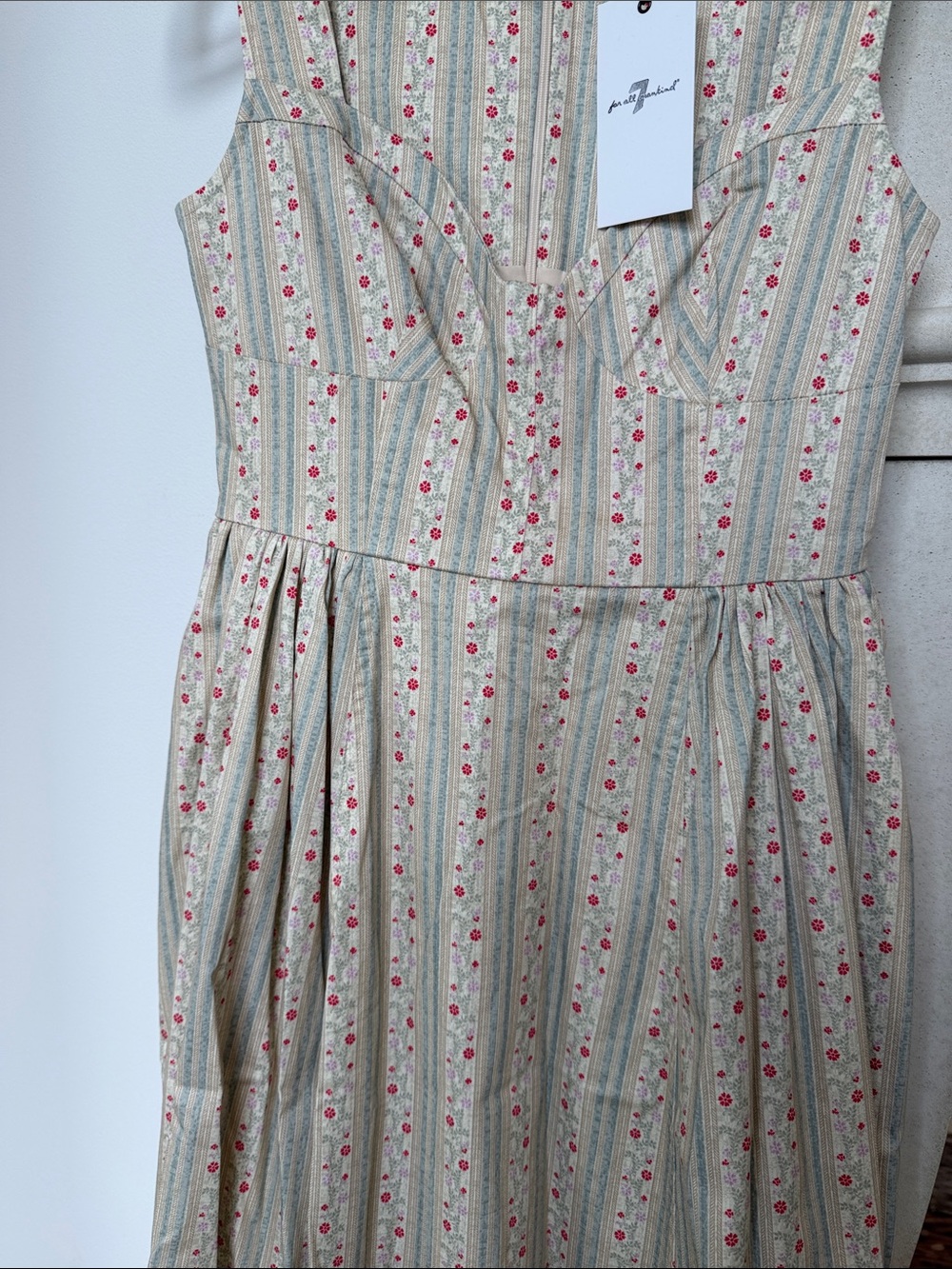 7 for all mankind - floral sweetheart neckline dress - Picture 4 of 5